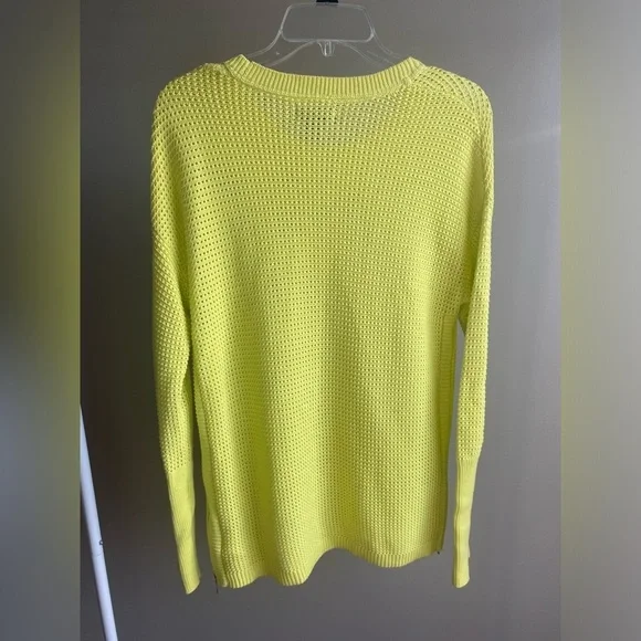 Cynthia Rowley sweater with side zippers - Picture 5 of 8